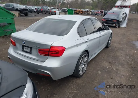 2018 BMW 330I xDrive z USA, uszkodzony, nr VIN WBA8D9C55JA013709